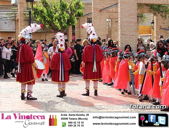 Los Armaos colaboran en la Procesion Infantil del Colegio La Milagrosa  - 17